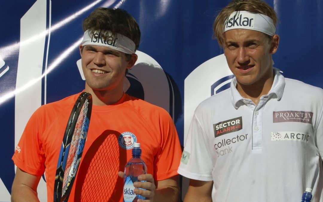 Sjakk-Carlsen imponerte på tennisbanen mot Ruud