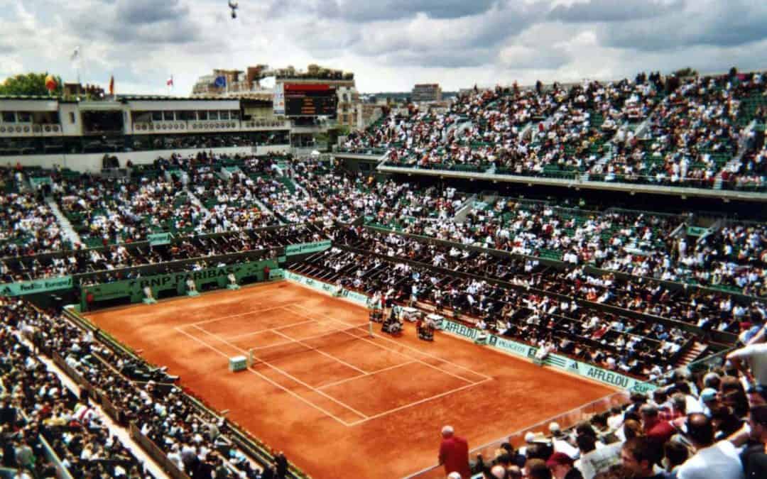 SPONSET INNHOLD: Feirer Roland Garros med å gi ut tennisgaver