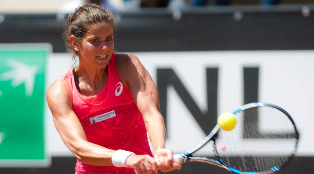 Görges tok sin 14. strake seier, Kyrgios til topps på hjemmebane