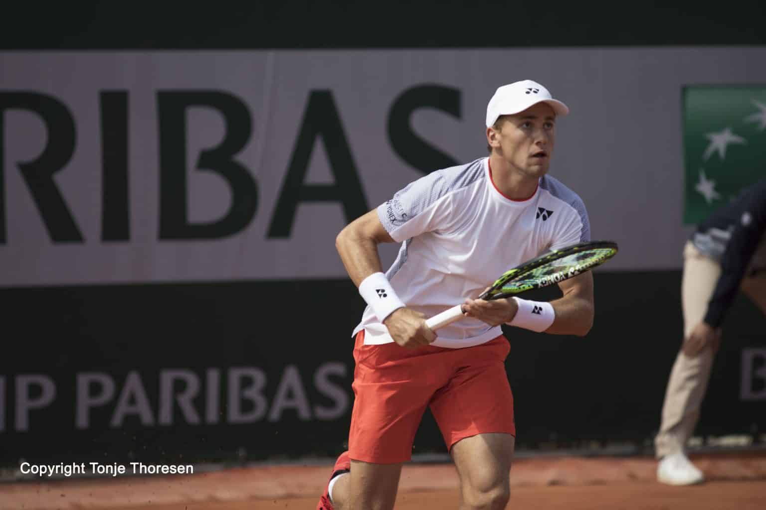 Casper Ruud i aksjon under Roland Garros 2019.