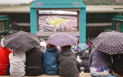 Regn og forsinkelser i Wimbledon