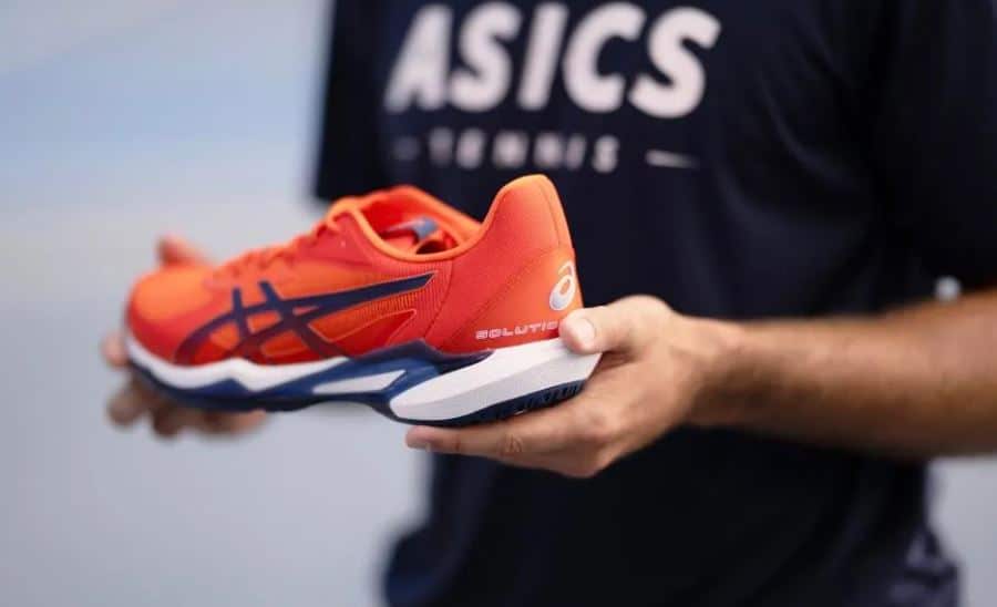 Nye Asics Solution Speed FF 3 er ute